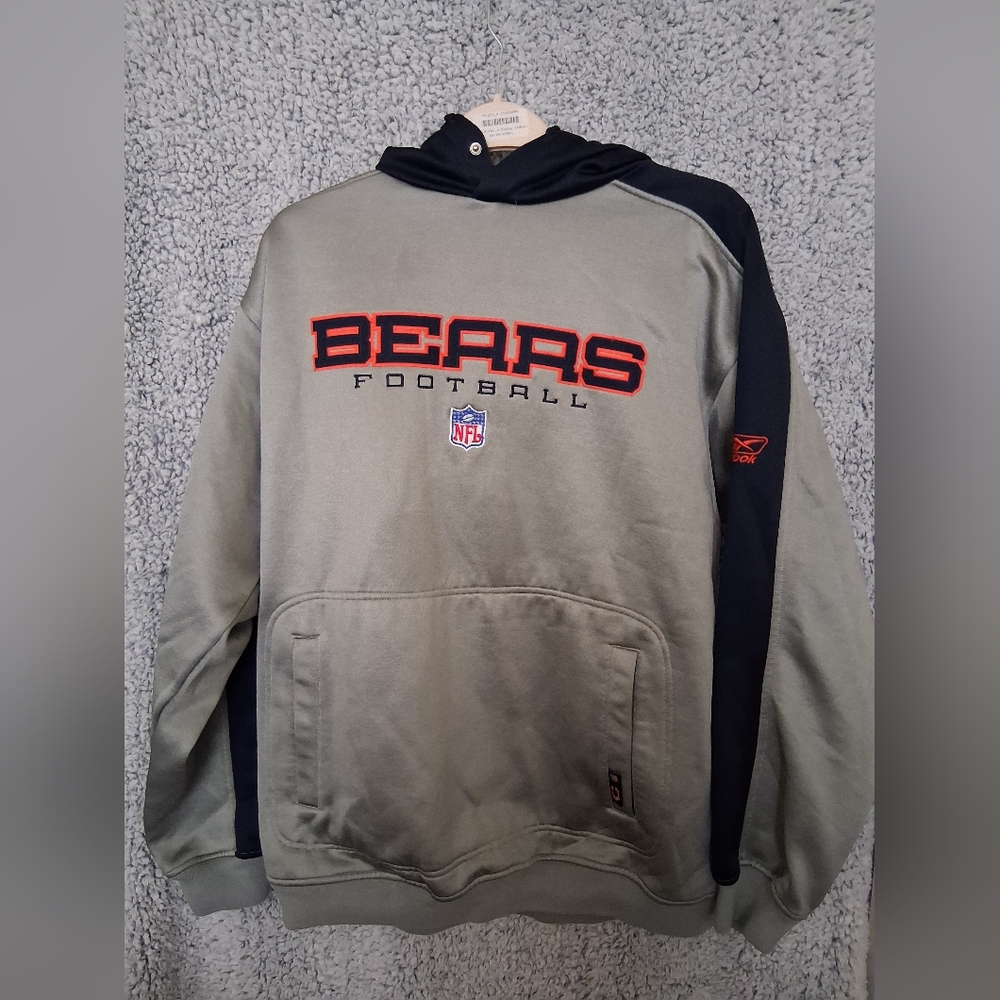 Reebok NFL Chicago Bears Pullover Hoodie in Gray, Navy and Orange